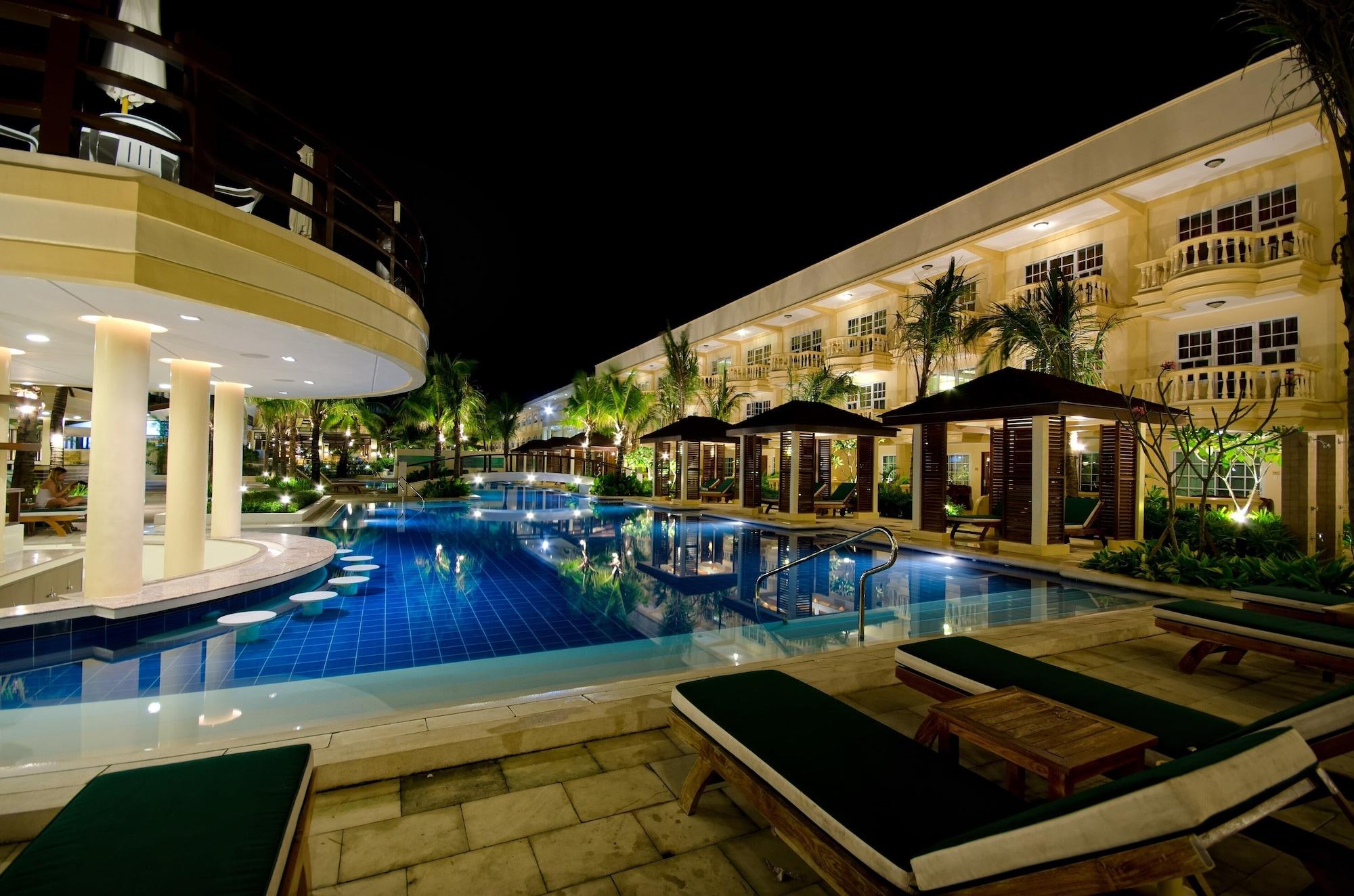 Henann Park Resort Balabag  Exterior photo